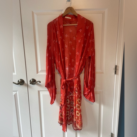 Spell Intimates & Sleepwear Spell And The Gypsy Joni Midi Robe